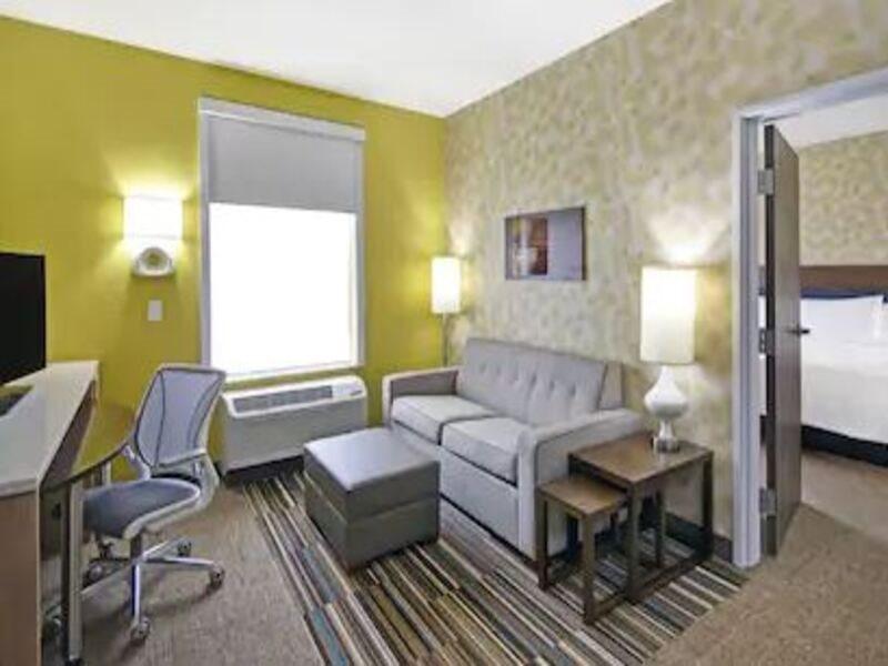 Home2 Suites By Hilton Dallas ДеСото Екстериор снимка