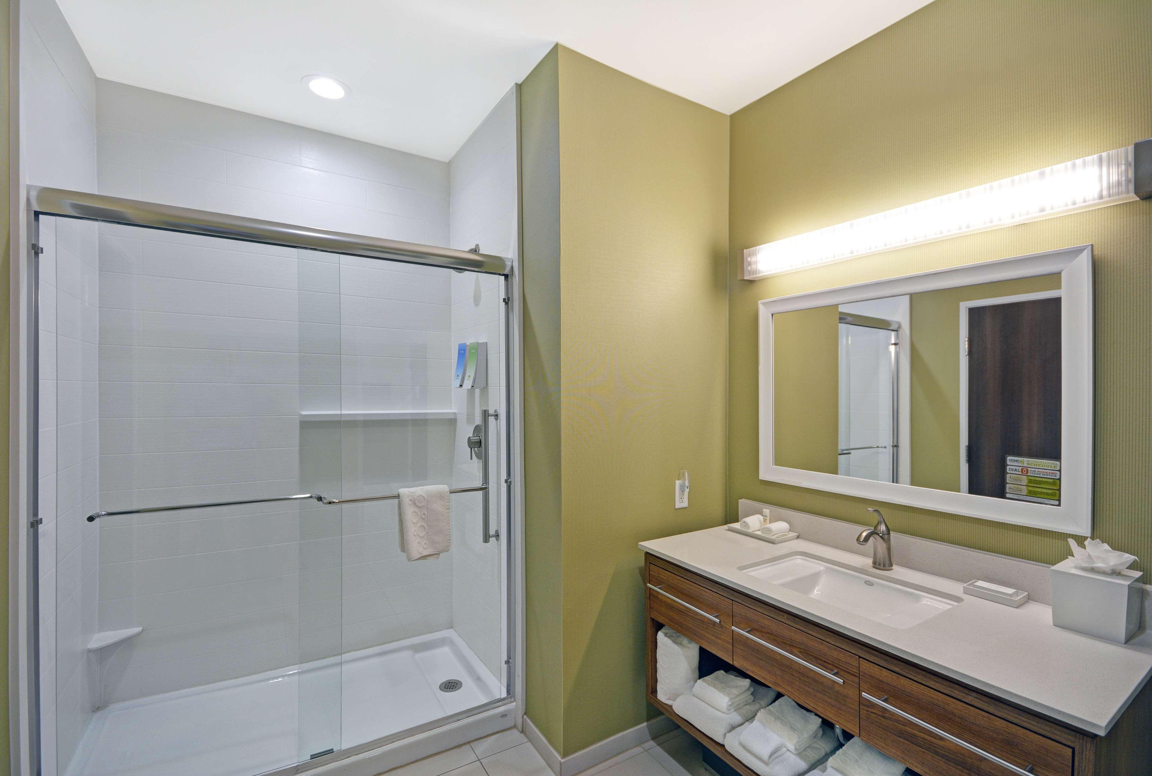 Home2 Suites By Hilton Dallas ДеСото Екстериор снимка