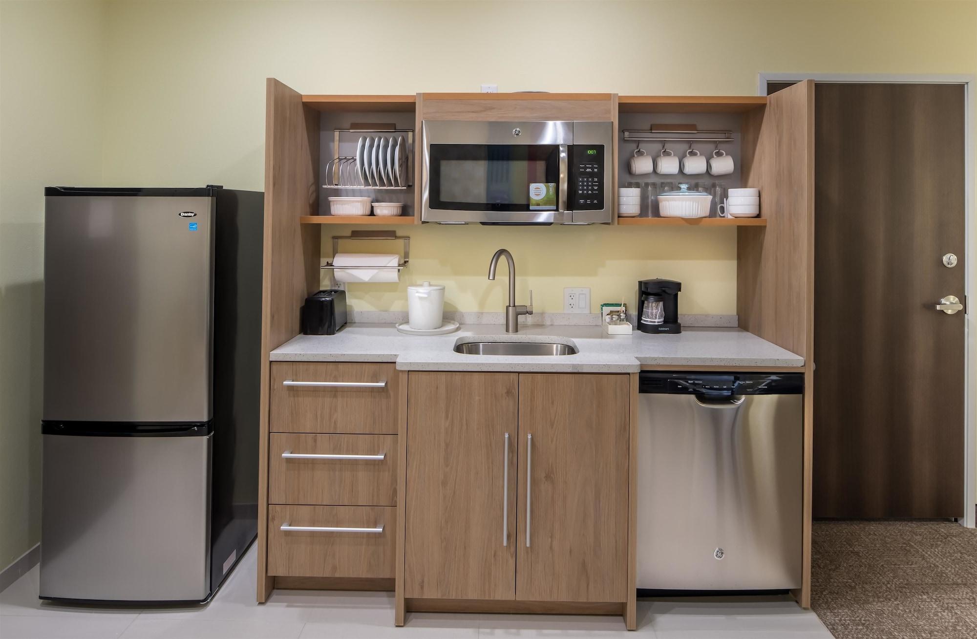 Home2 Suites By Hilton Dallas ДеСото Екстериор снимка