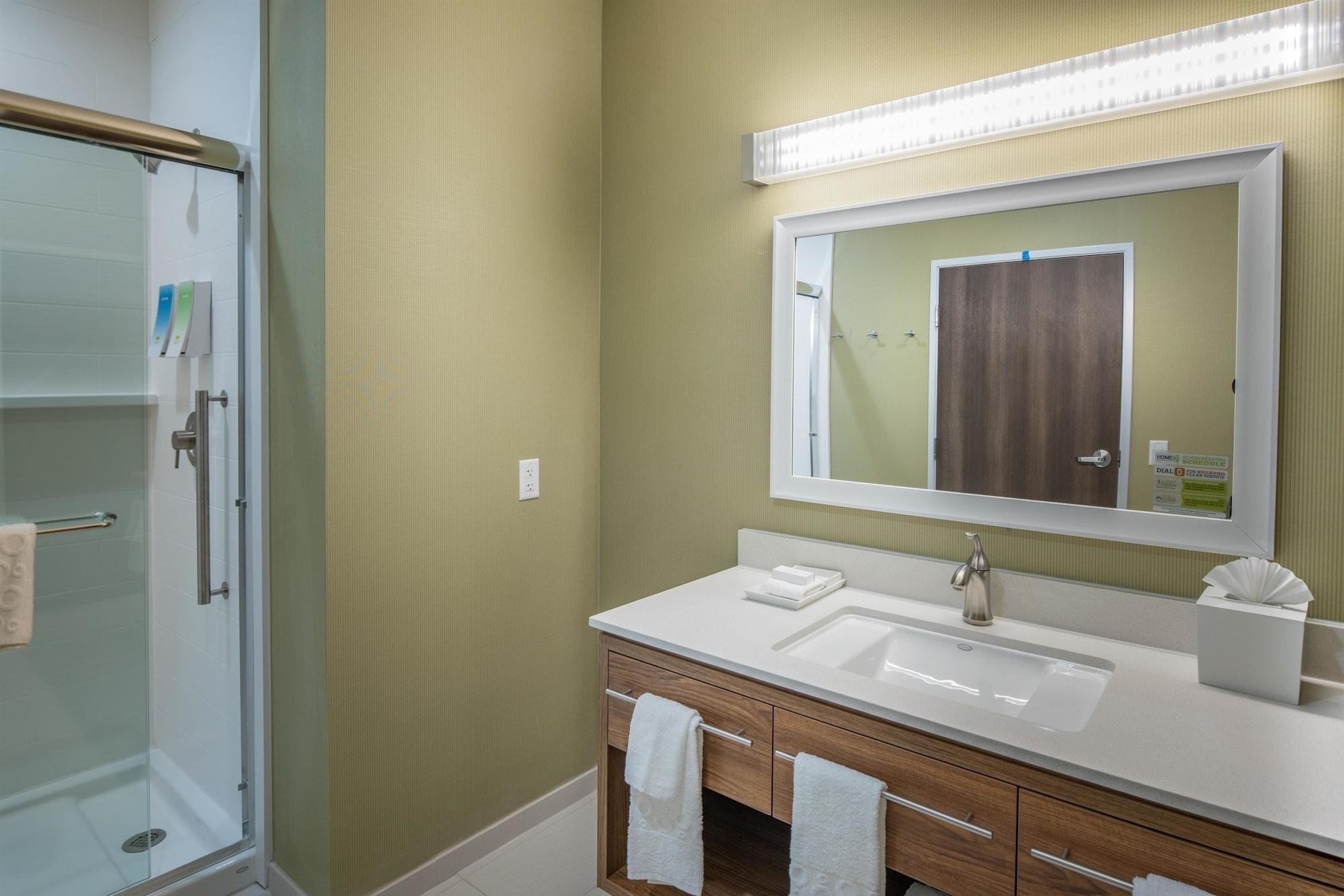 Home2 Suites By Hilton Dallas ДеСото Екстериор снимка