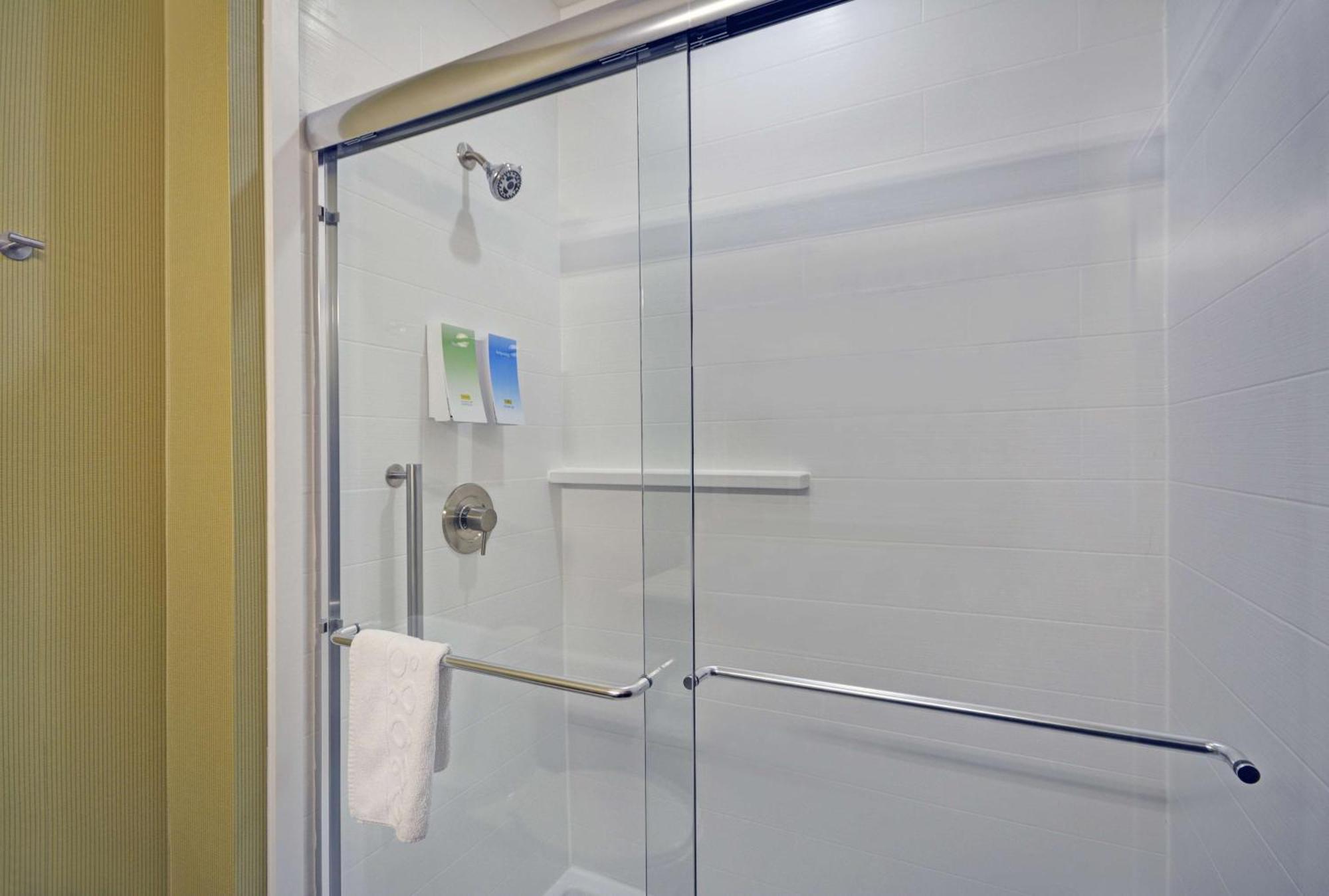 Home2 Suites By Hilton Dallas ДеСото Екстериор снимка