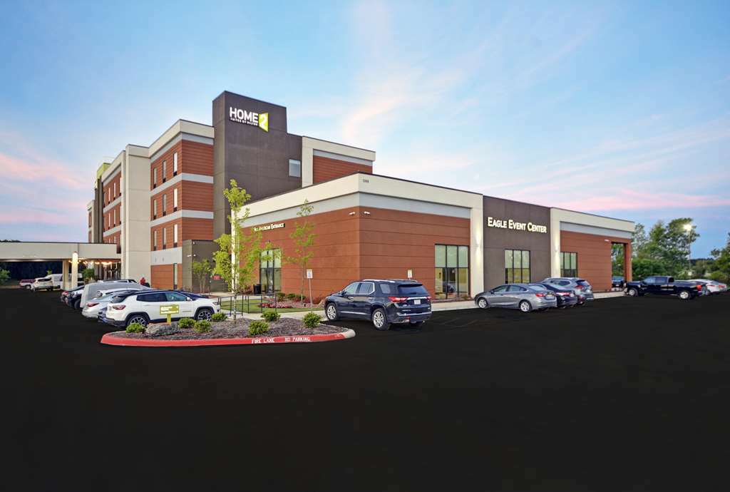 Home2 Suites By Hilton Dallas ДеСото Екстериор снимка